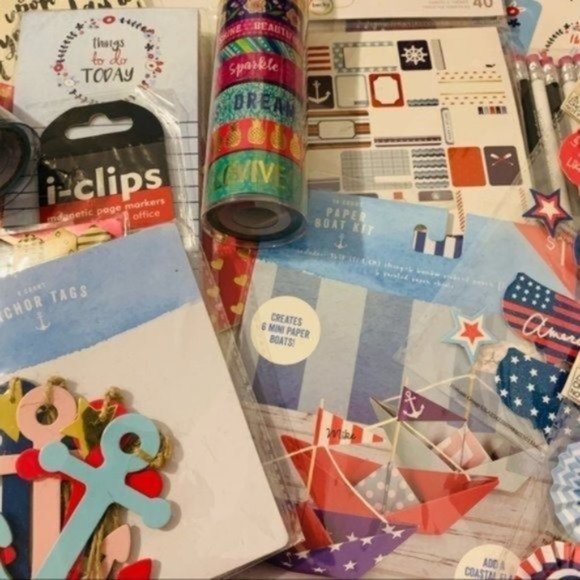 Planner Goodies Mystery Box - Picture 7 of 14